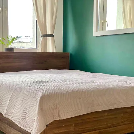 アパート K22 Al Jana Pawla Ii 2 *