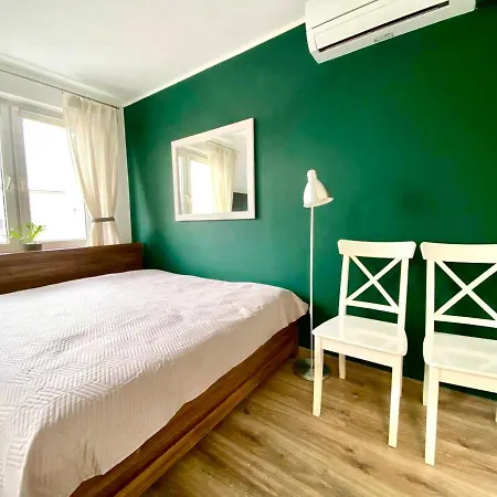 K22 Al Jana Pawla Ii 2 アパート *